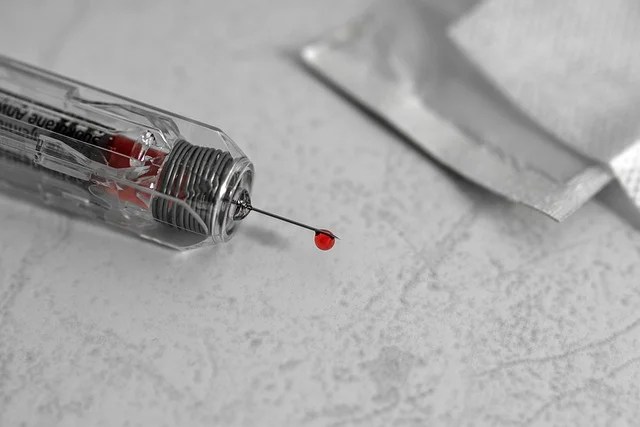 disposable vapes with nicotine - injection, needle, disposable syringe, doctor, medicine, drops, health